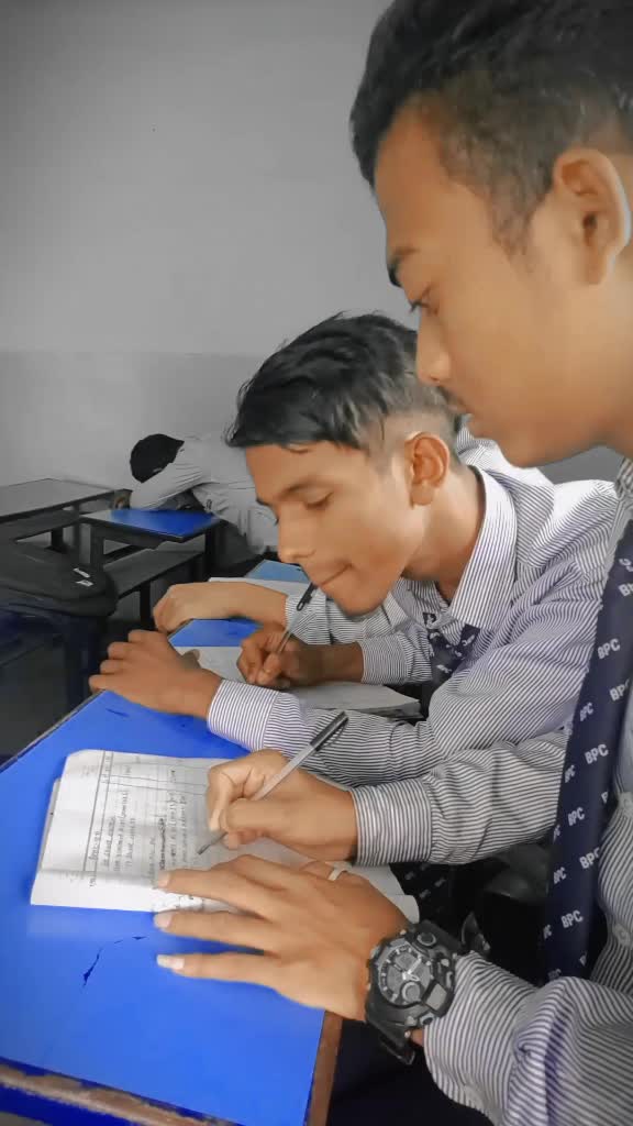 @ᖇᗩ_ᕼᑌᒪ 