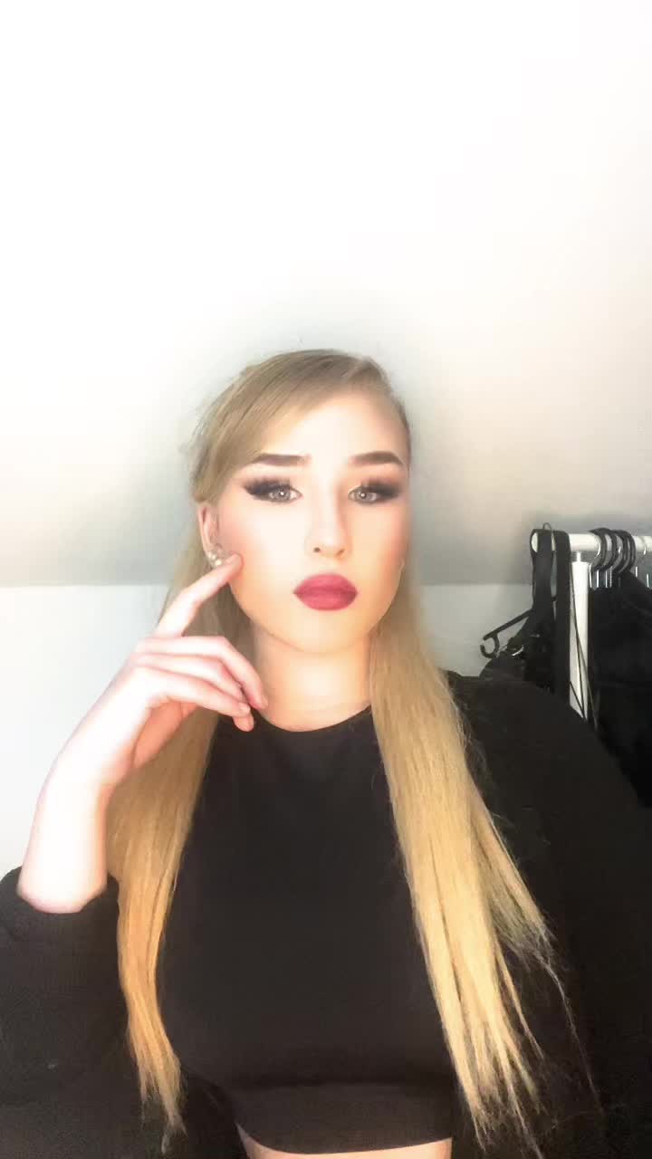 @Channybunny 🐰🥀