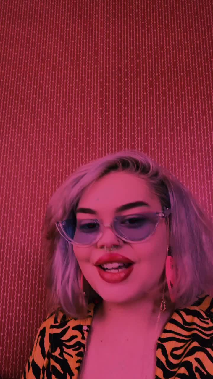 @Ximene