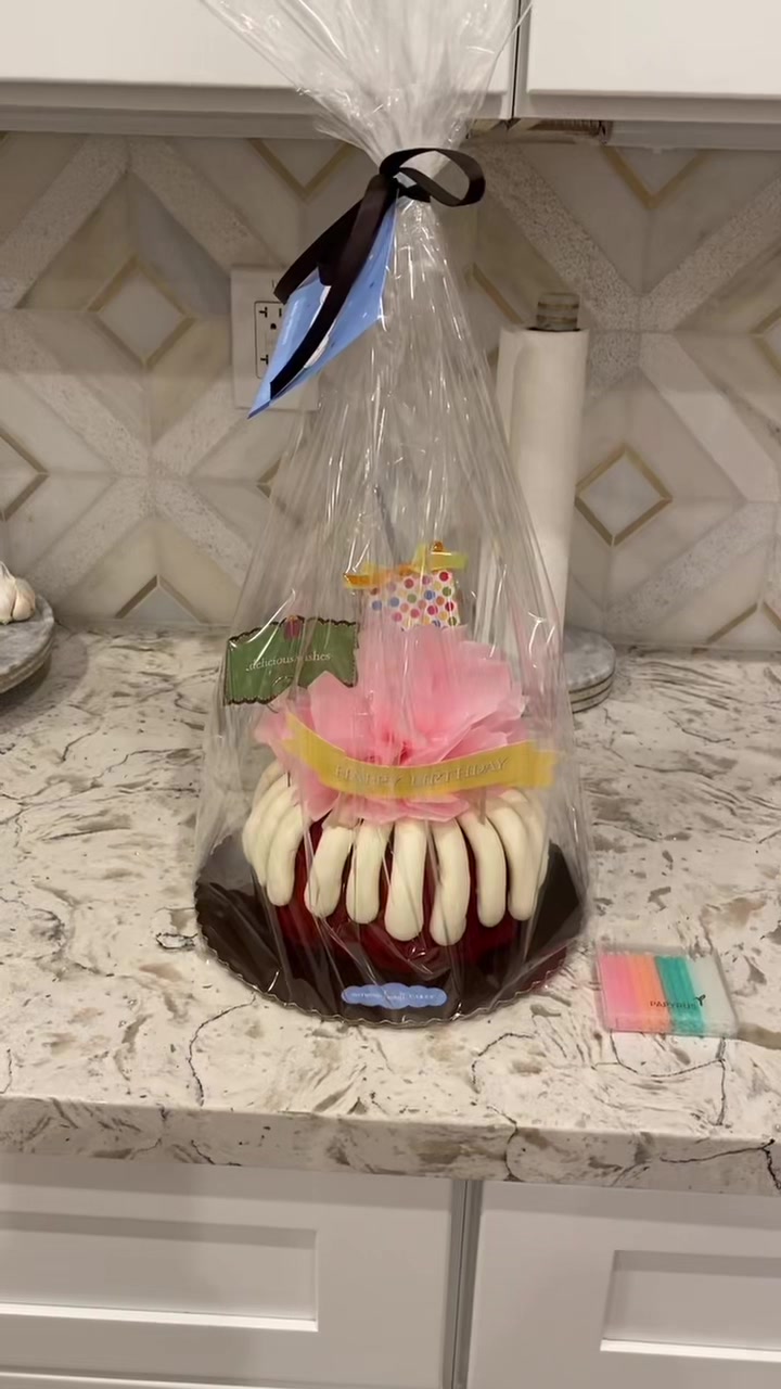 @leena💗🎀☠️🖤
