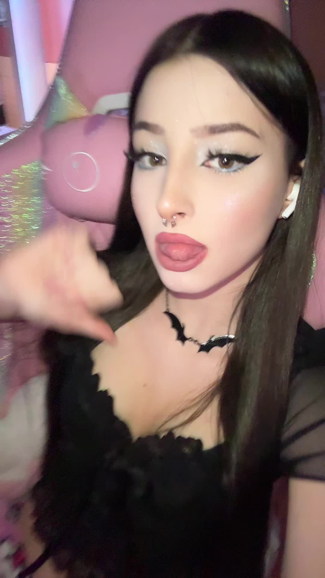 @Eva ⛧
