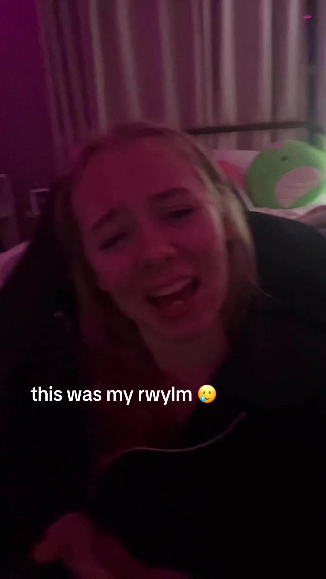 @izzy