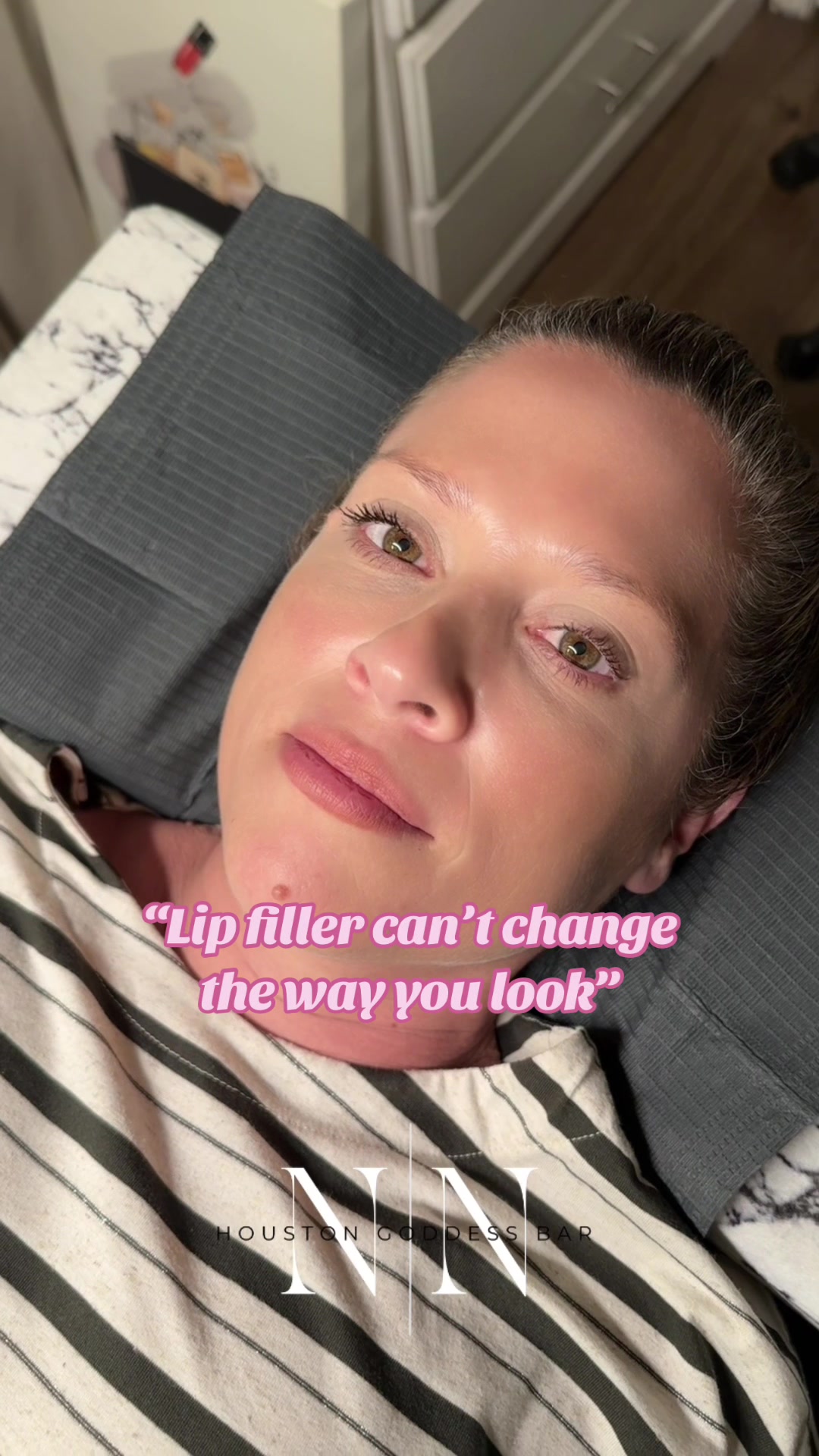 @THEE LIP MUSE