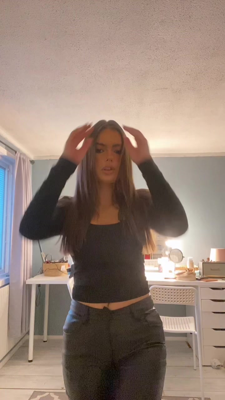 @Tindra här:)