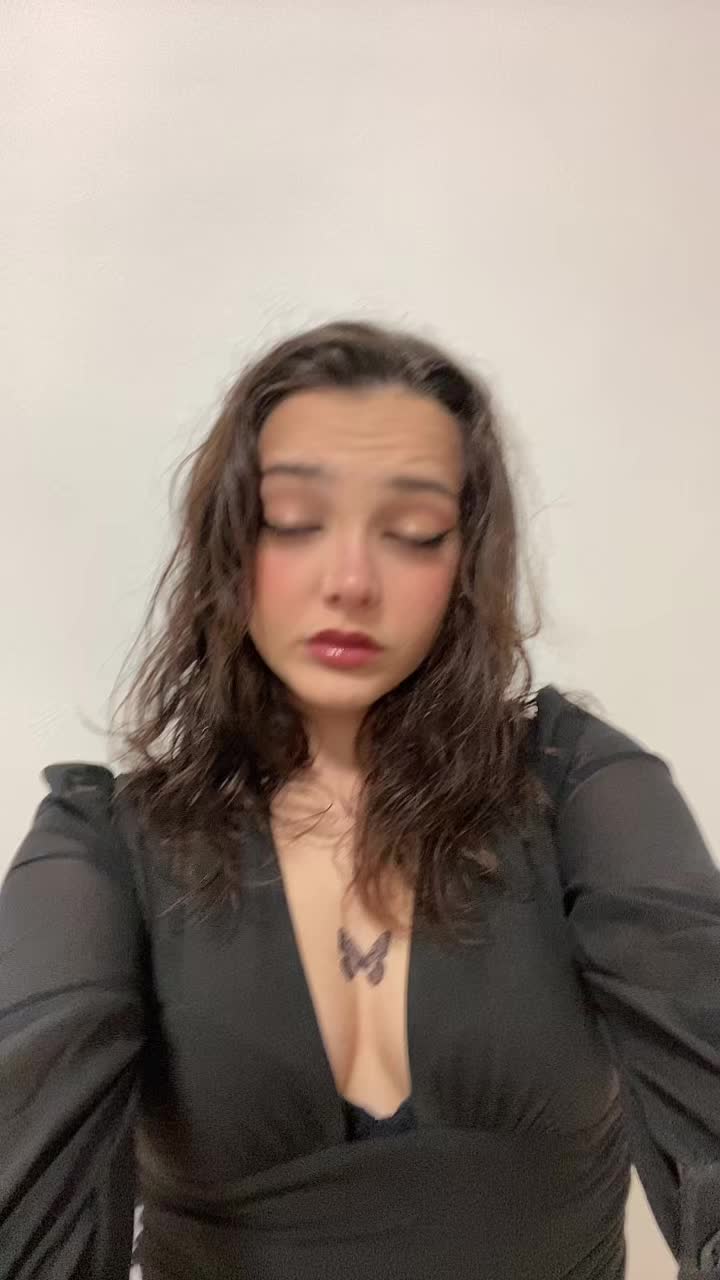 @_Gretaa_