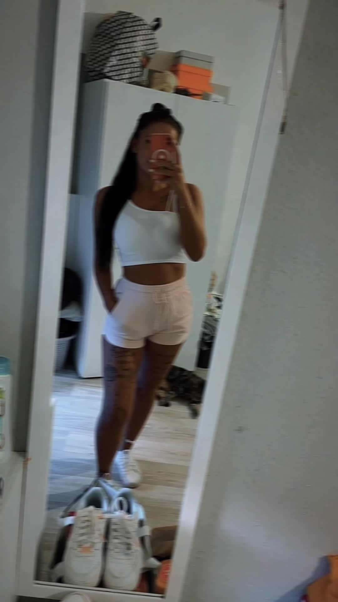 @Vanessa 🖤
