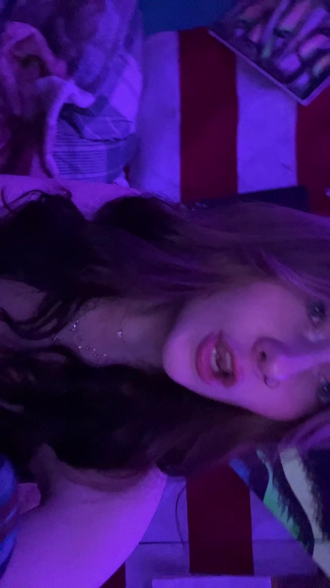 @🙃🙂