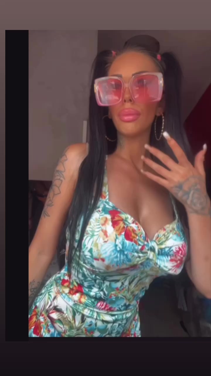@la_pupa_mora_tatuata