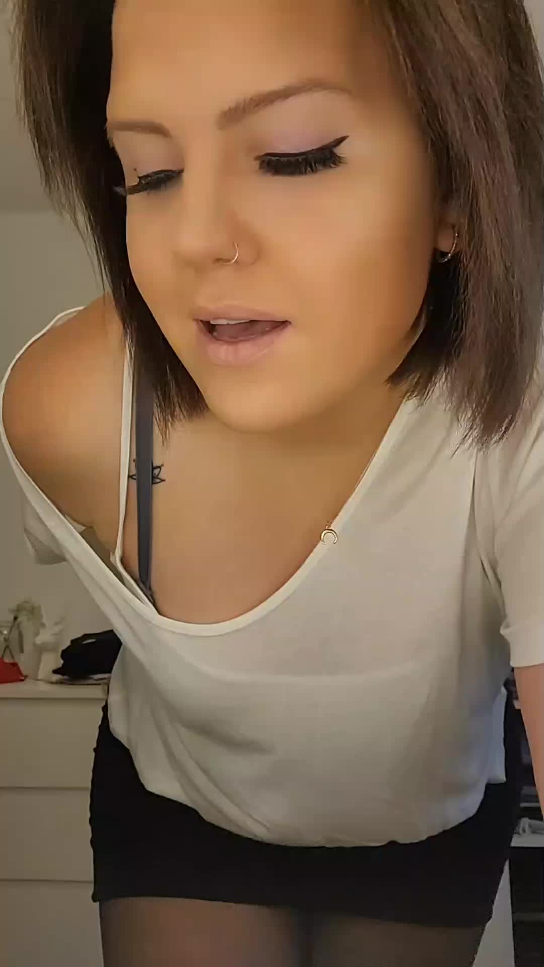 @Täni Bänäni