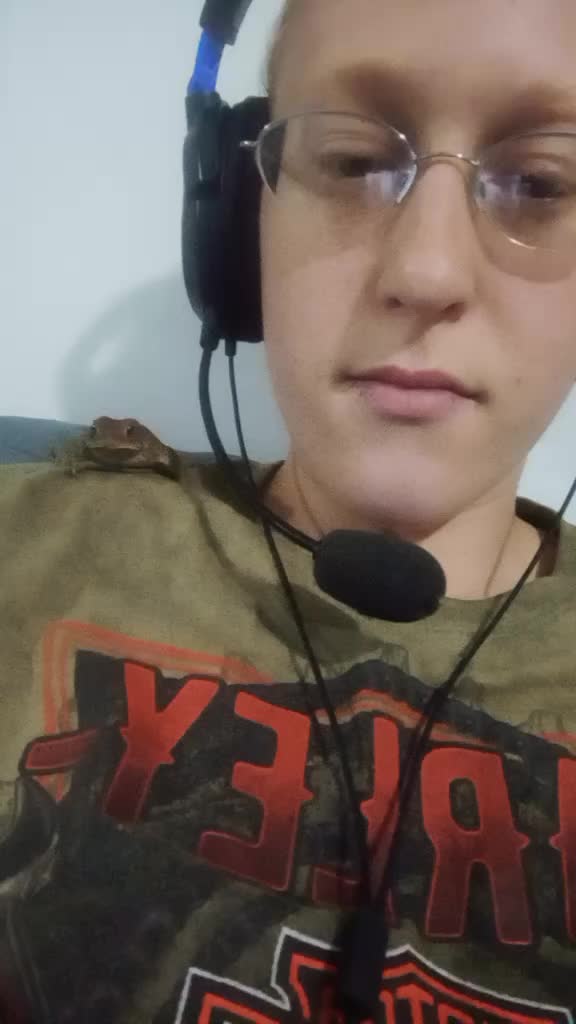 @fluffyniknowit2