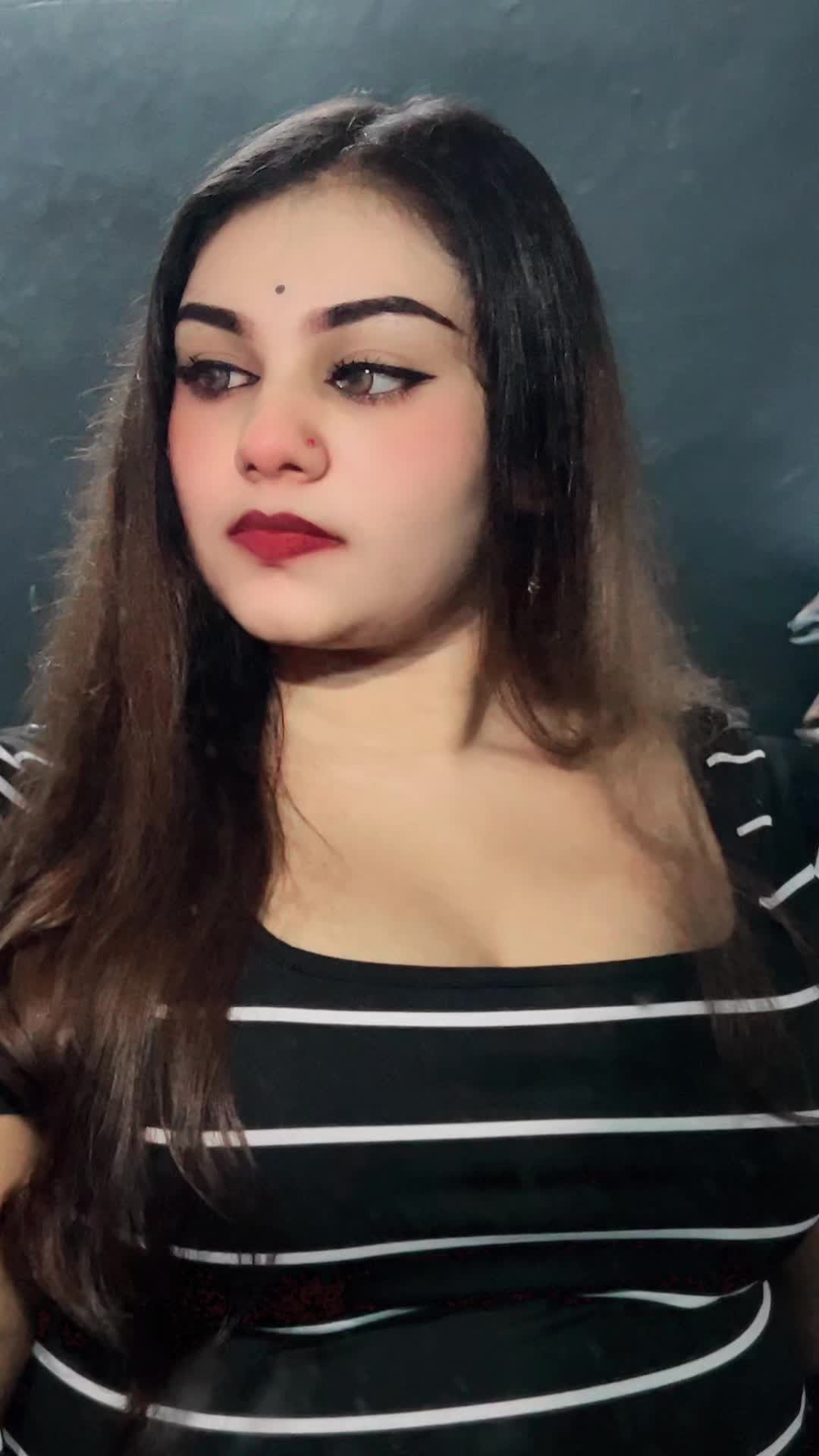 @valarmathinaikar07_🍷🍾