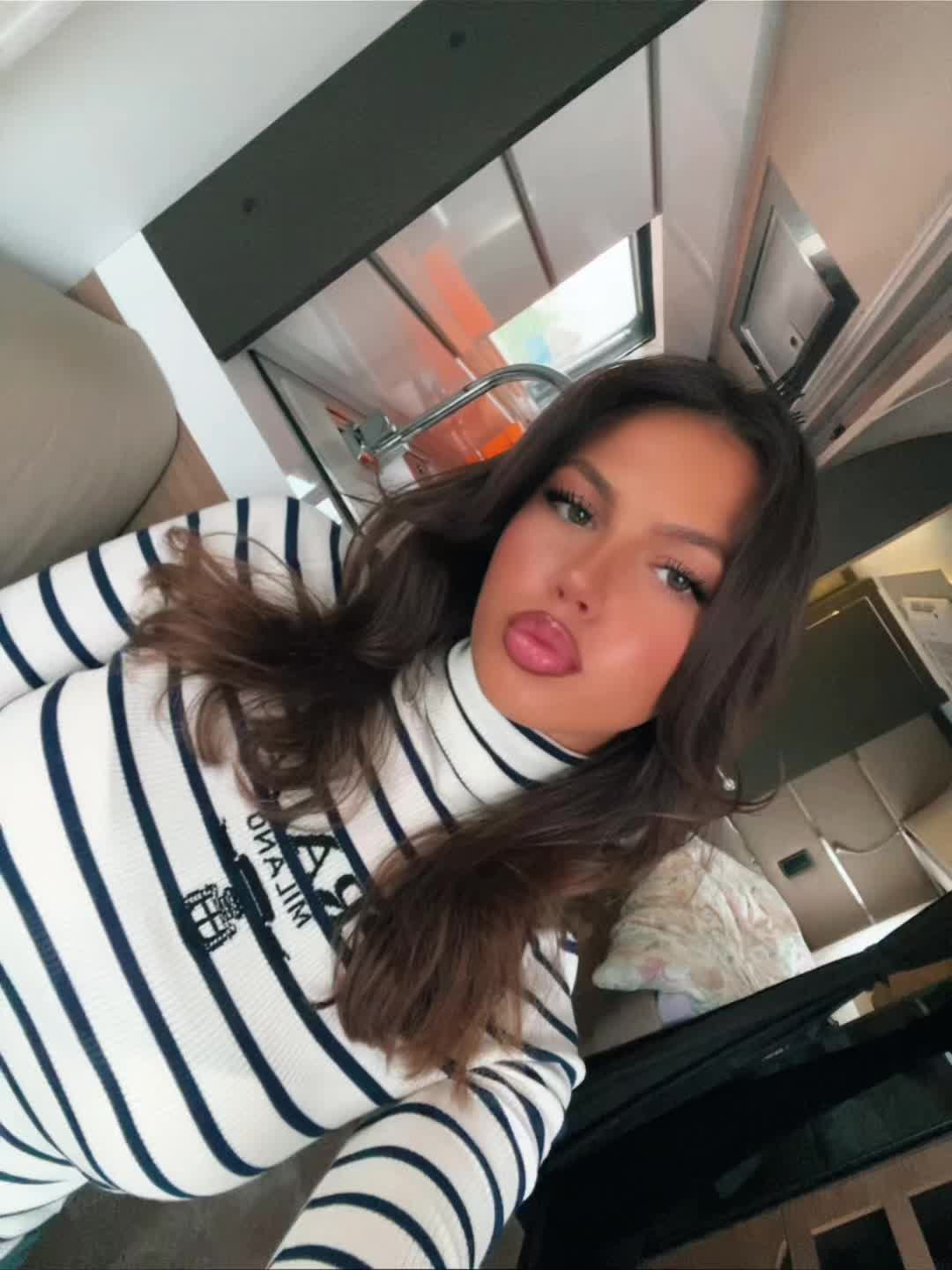 @𝒜𝓁𝒾𝓈𝒽𝒶