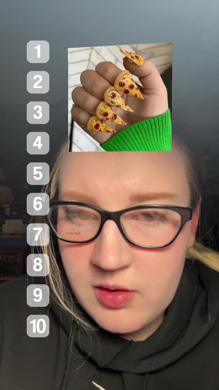@russianclaws