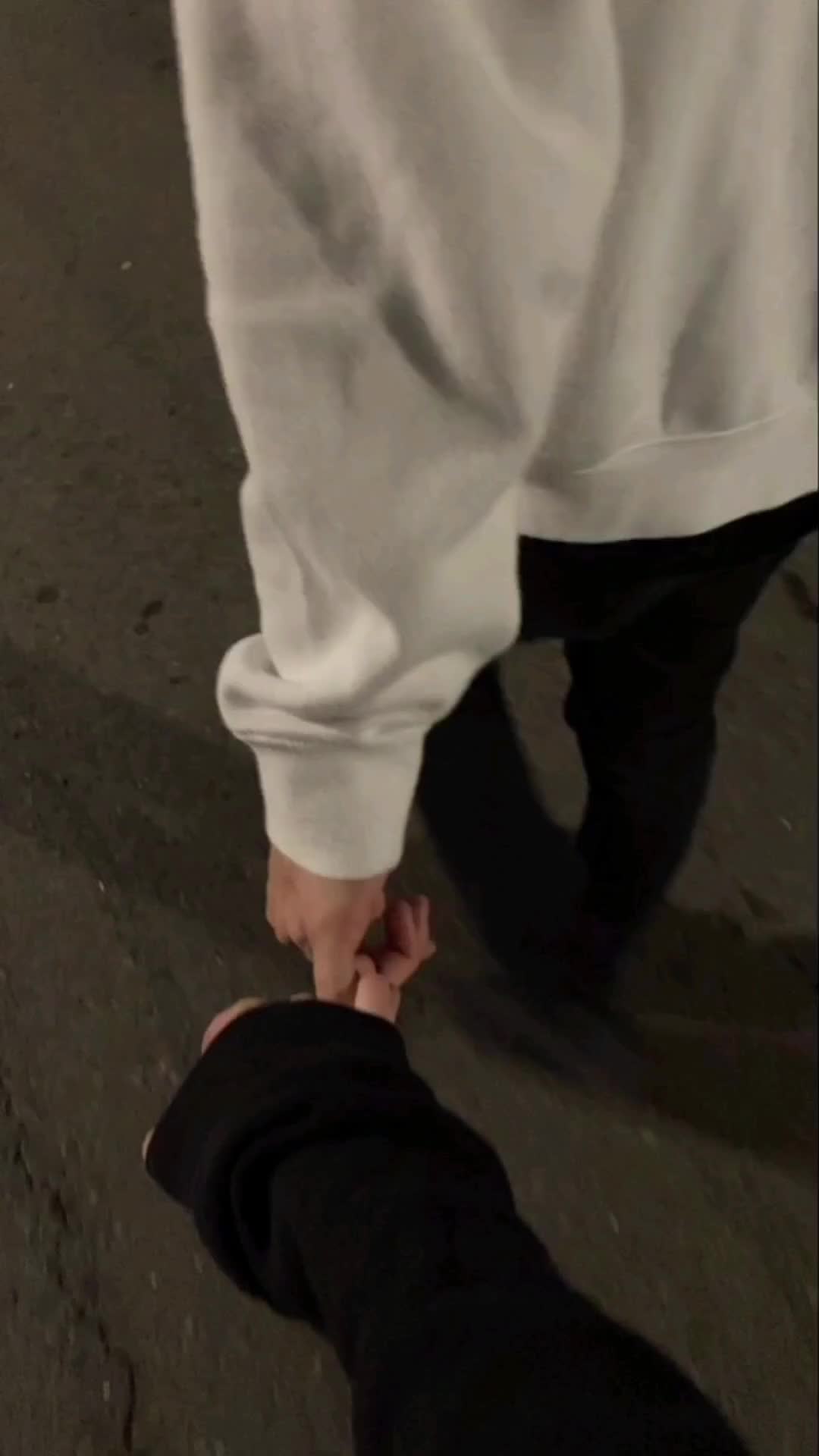 @Alex G