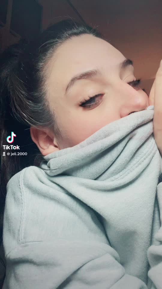 @Jelenouche🎤❤️