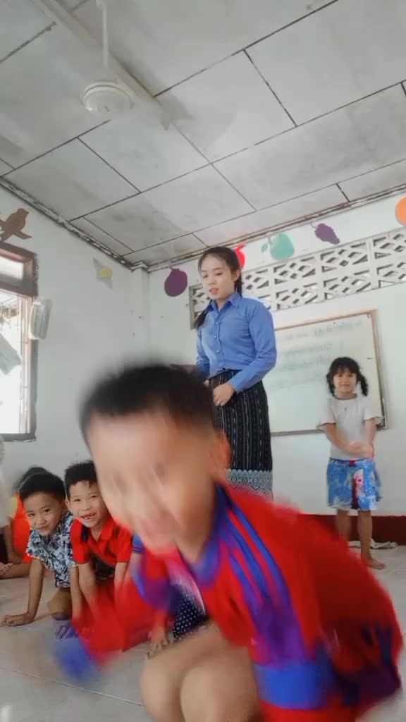 @🥰ສາວຄູລົດເມ😝