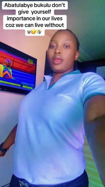 @Wild-Bea 26🦋🇷🇼🇺🇬