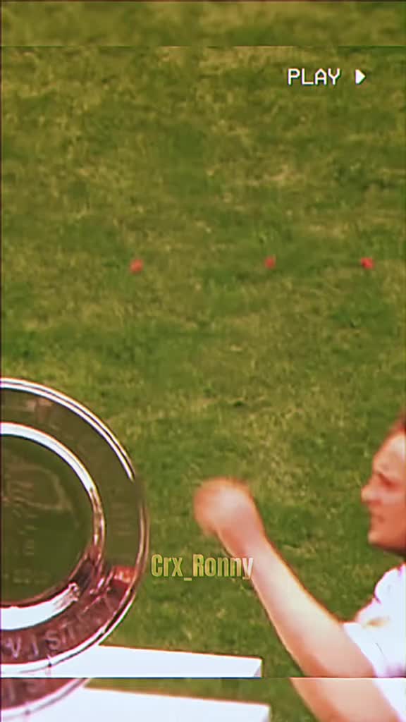 @M10 CR7