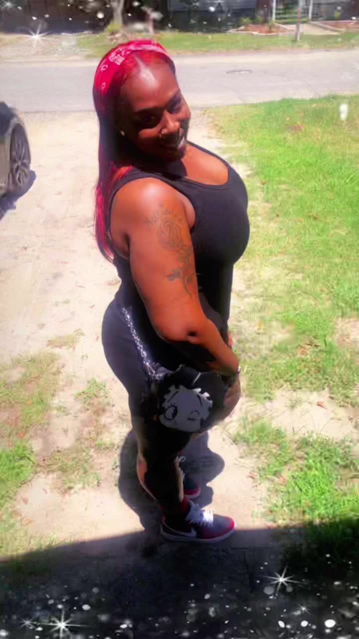 @Big Bank Barbie 🪬