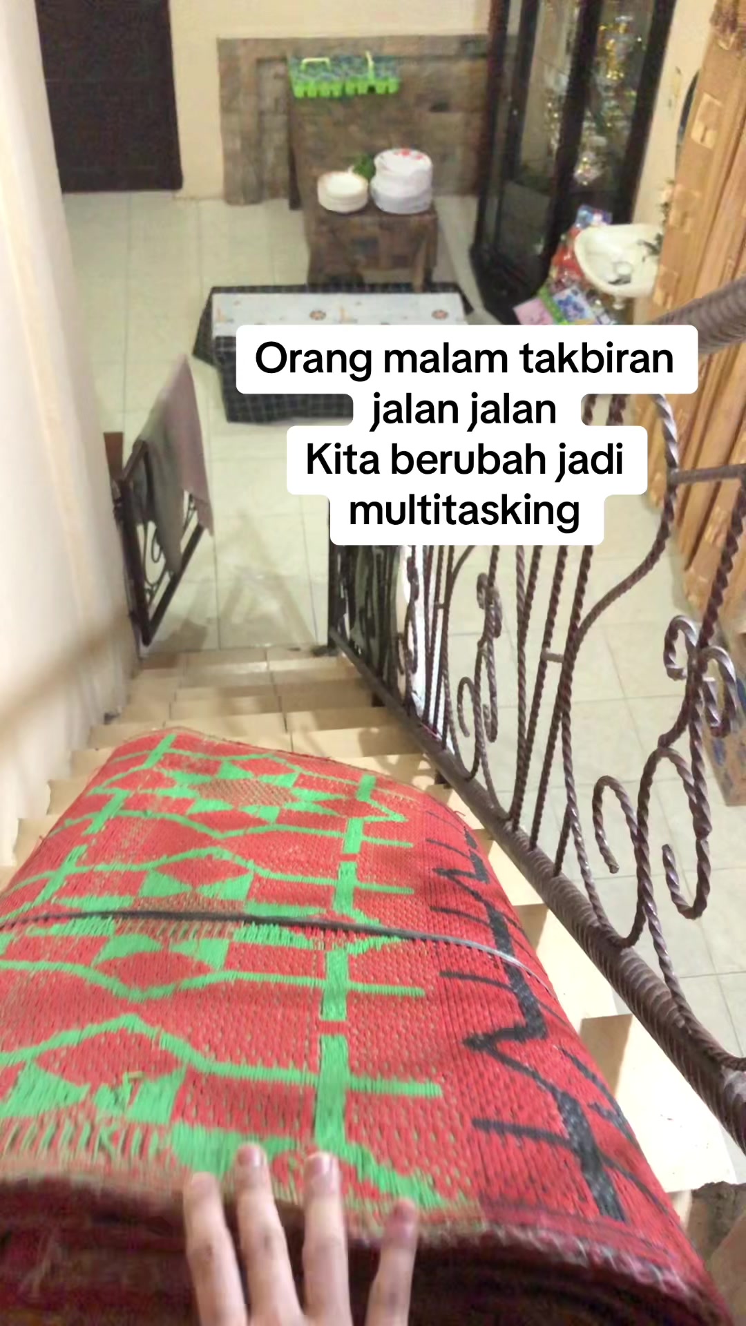 @Sindy Saragih