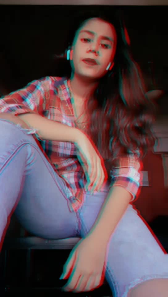 @shruti🔥💣👄