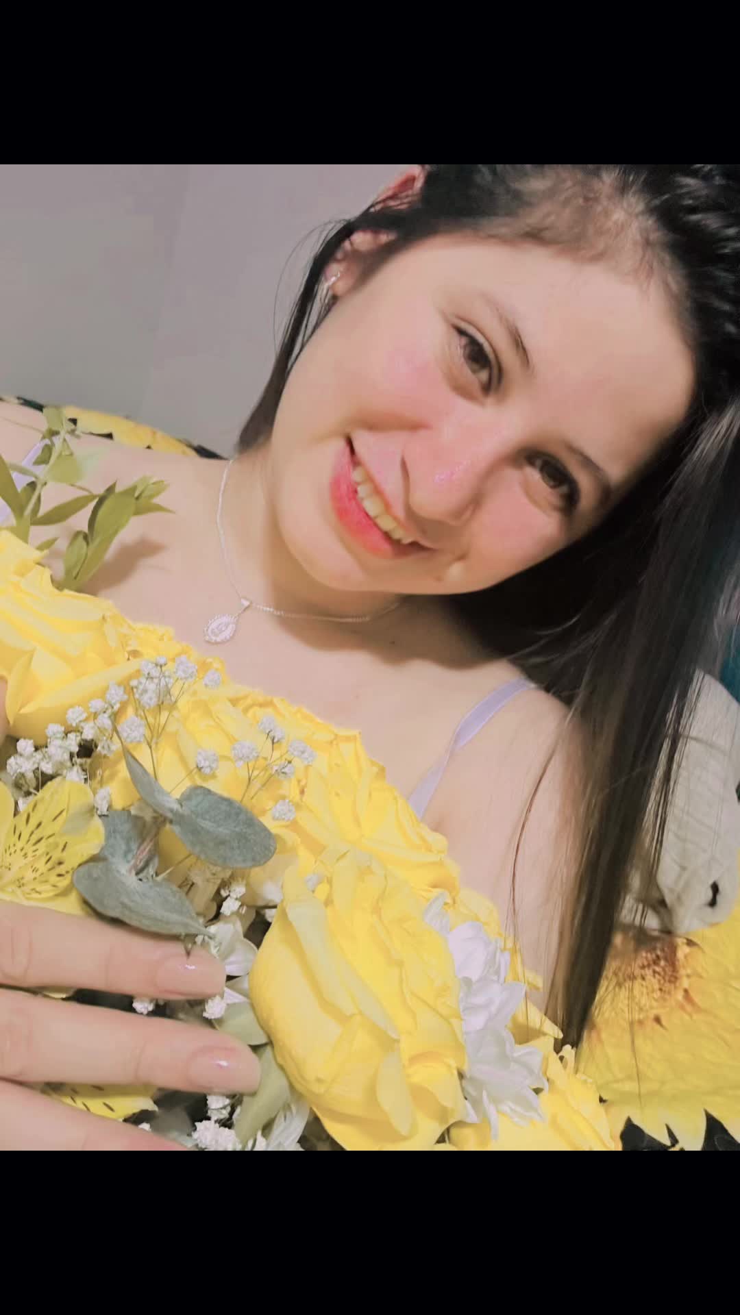 @Maygler Robles Romero ☘️🌻🍂