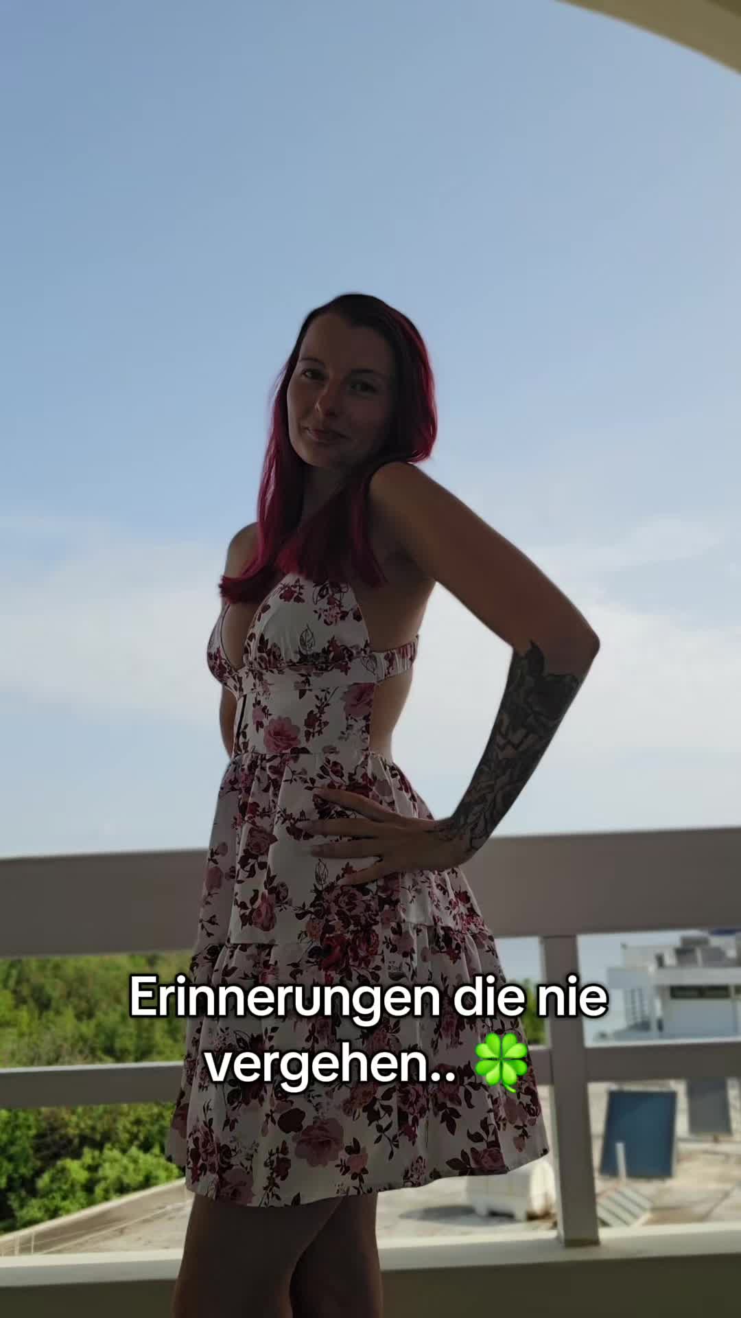 @hello_Sarah