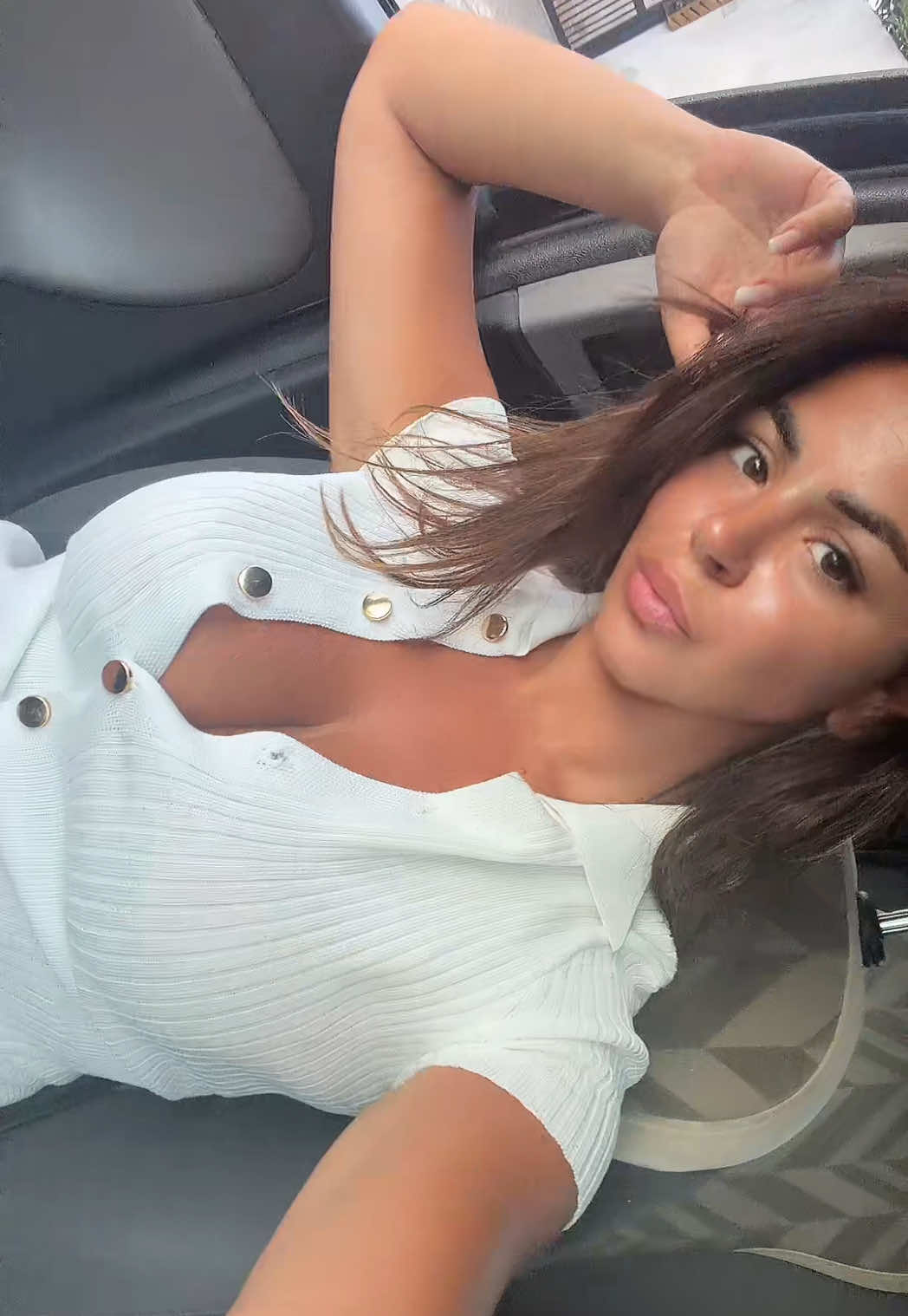 @Angela_enne