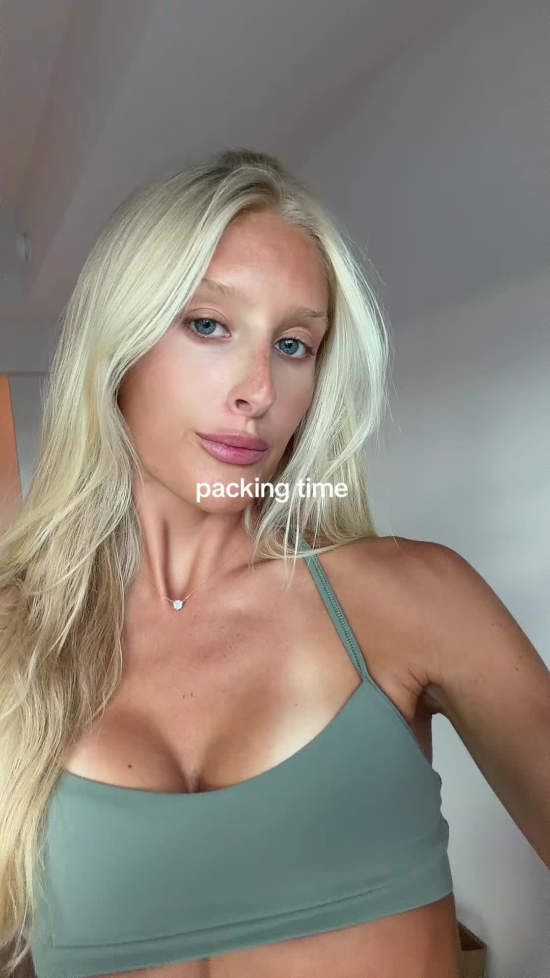 @Elizabethjjoness