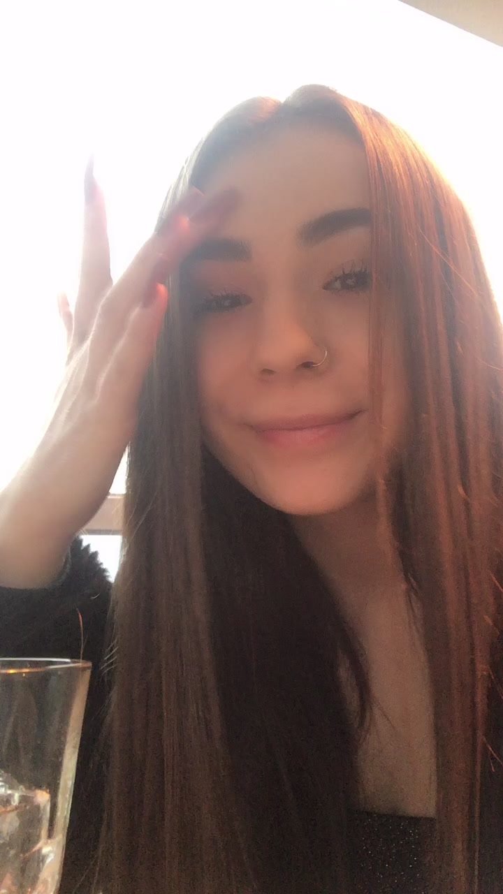 @_.la_.vio._