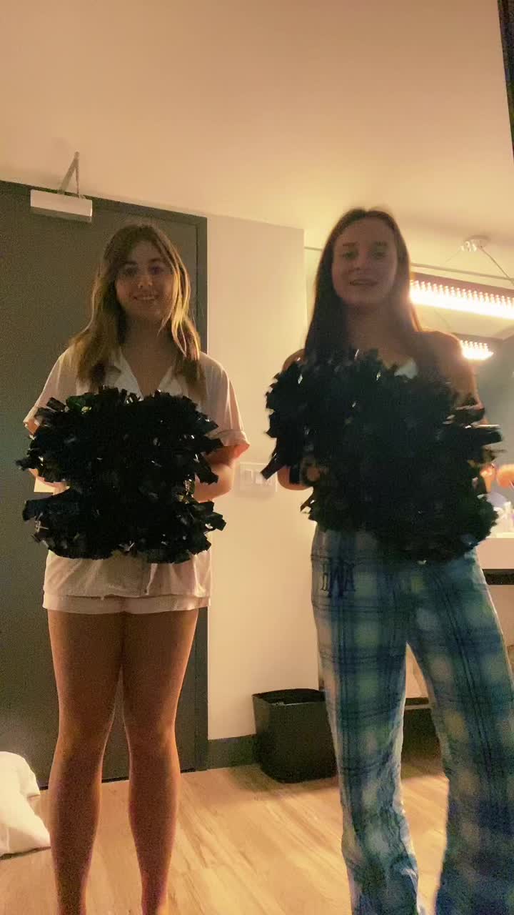 @ADELYNN