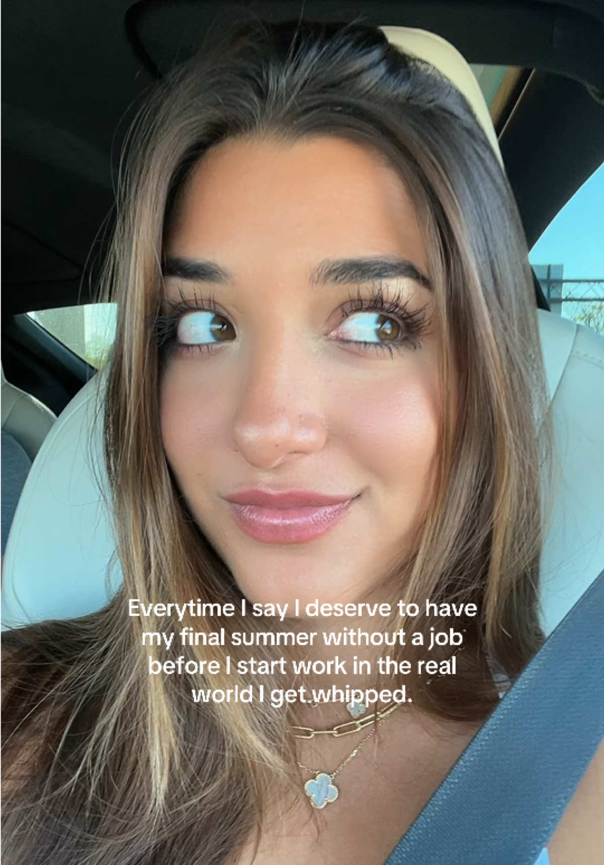 @mayashamari