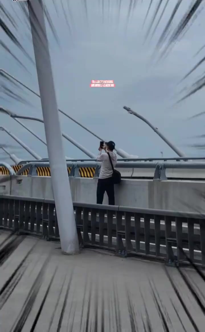 @山楂树下种桃树