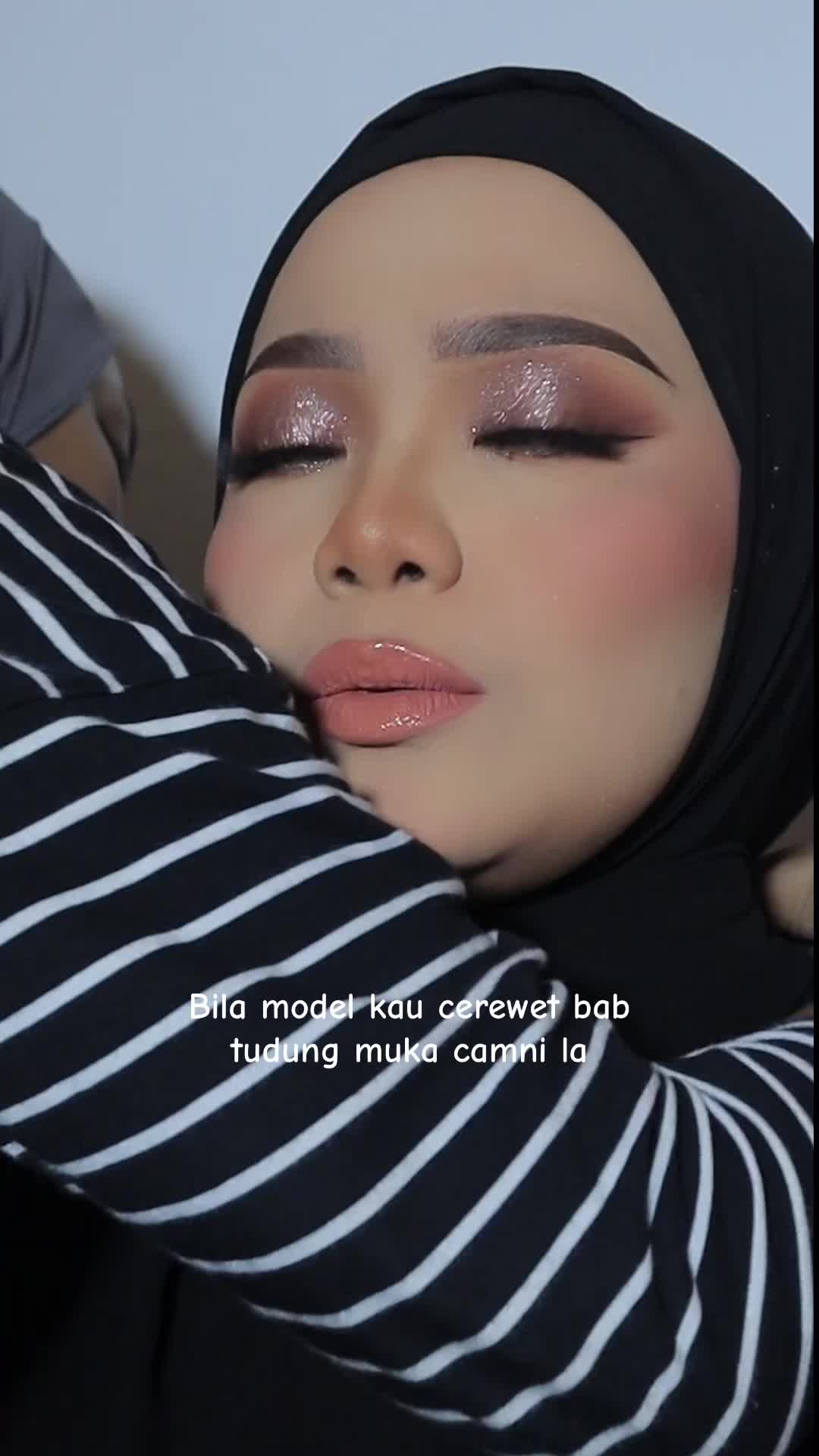 @diniezatouch