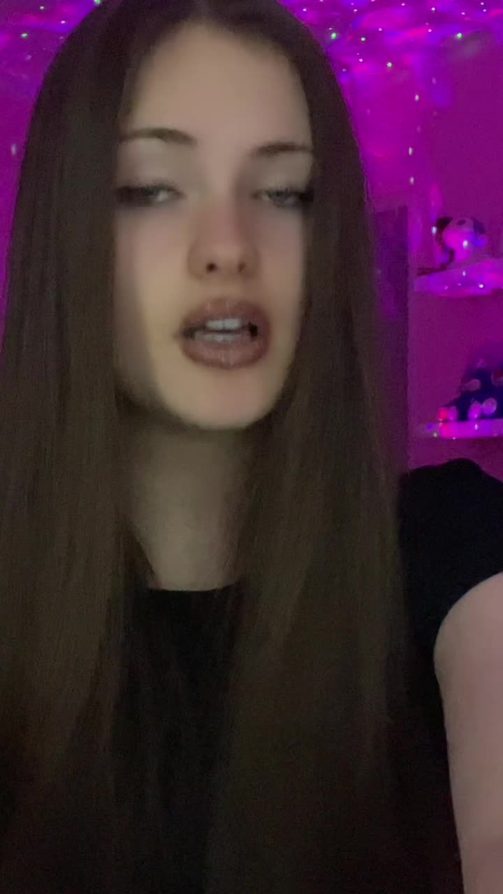 @👑