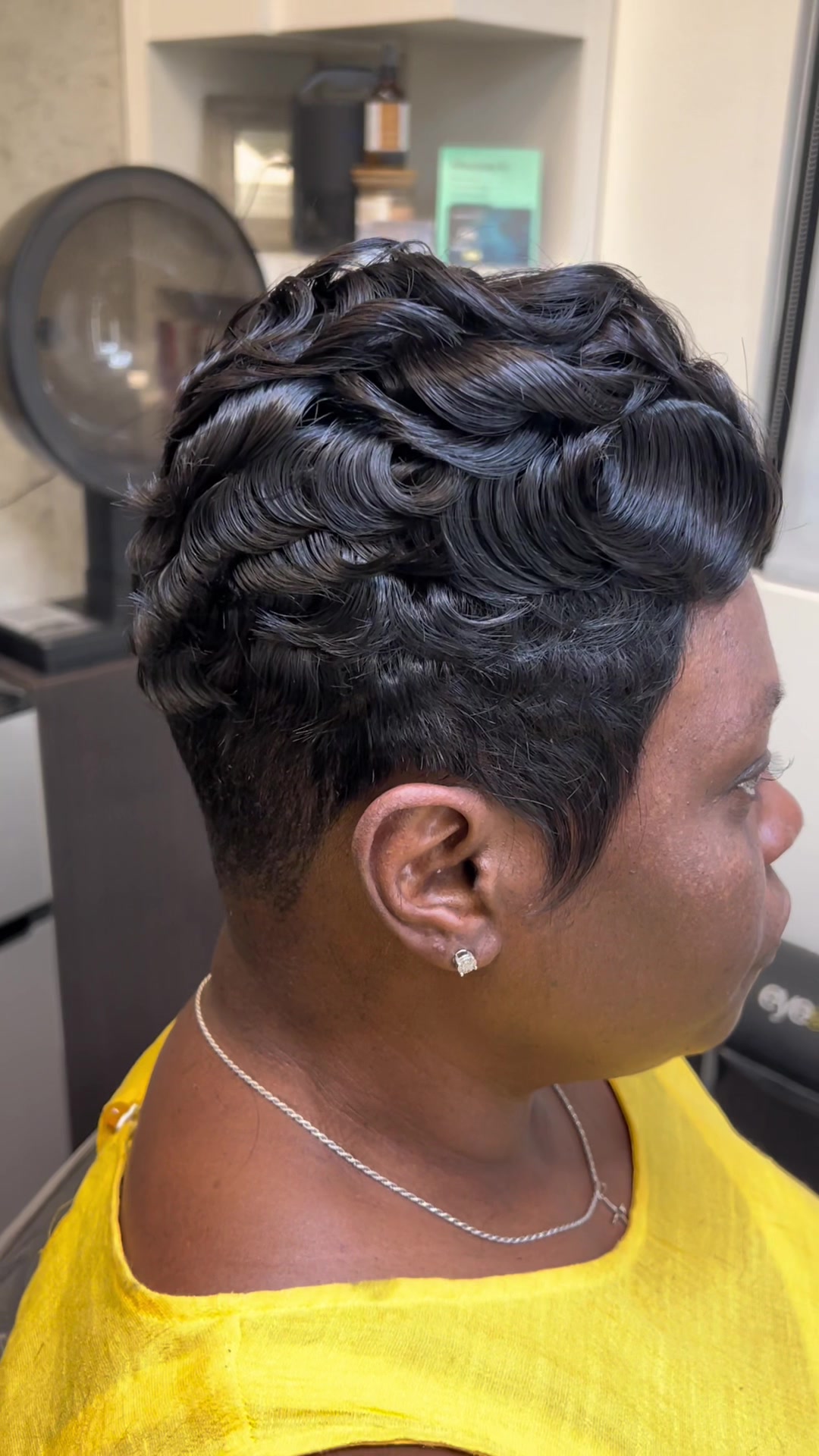@The_Short_Hair_Expert