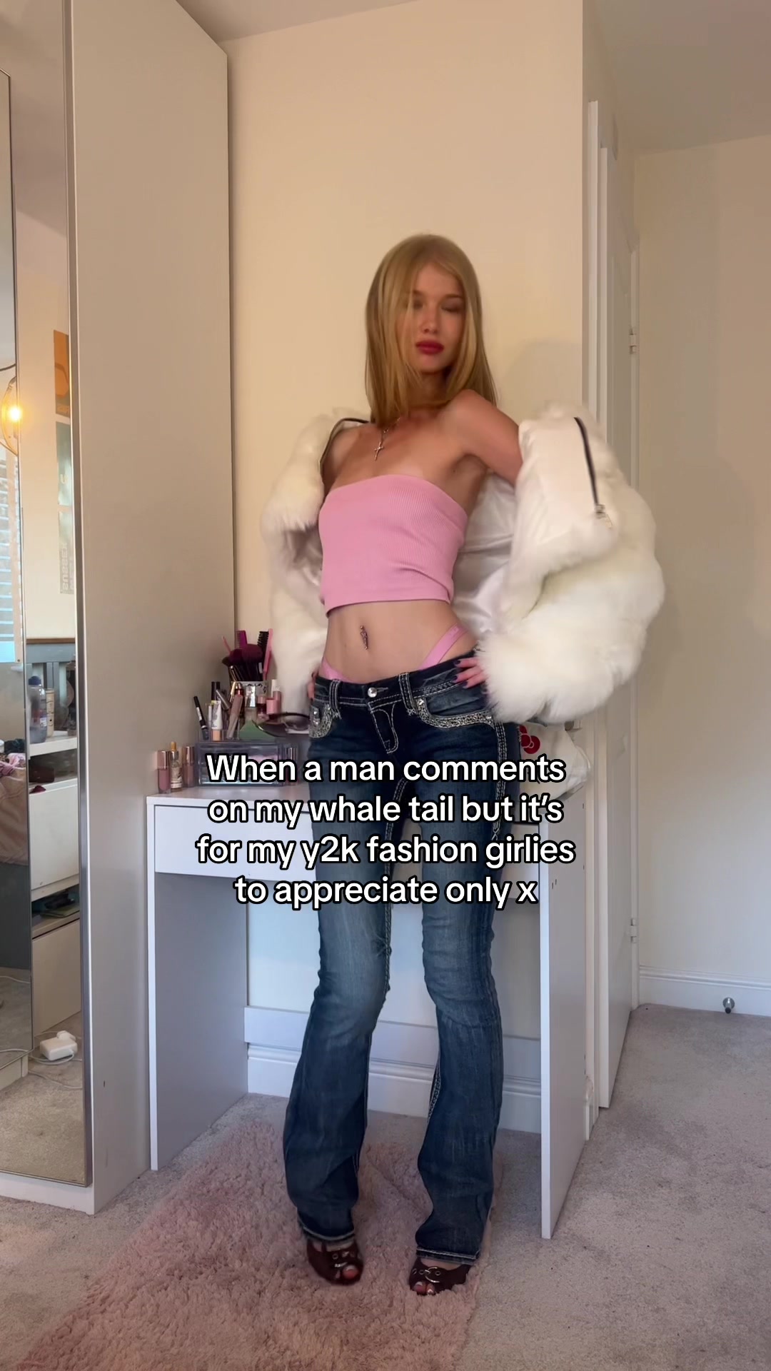 @Kiera 💋 y2k fashion