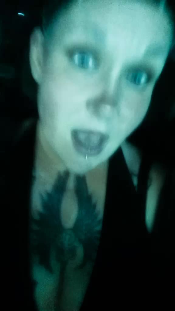 @Haunted Holli