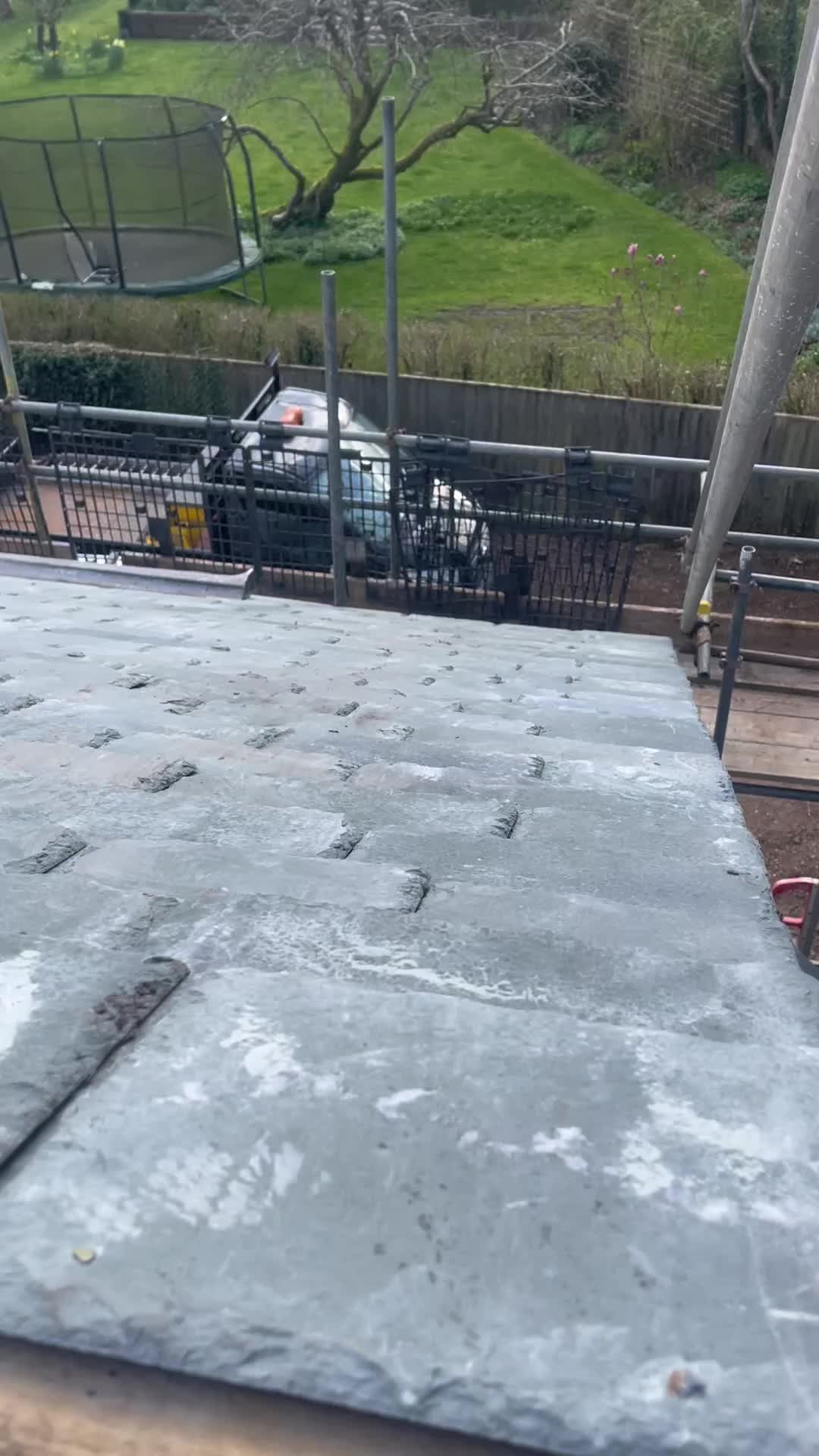 @Look Sharp Roofing