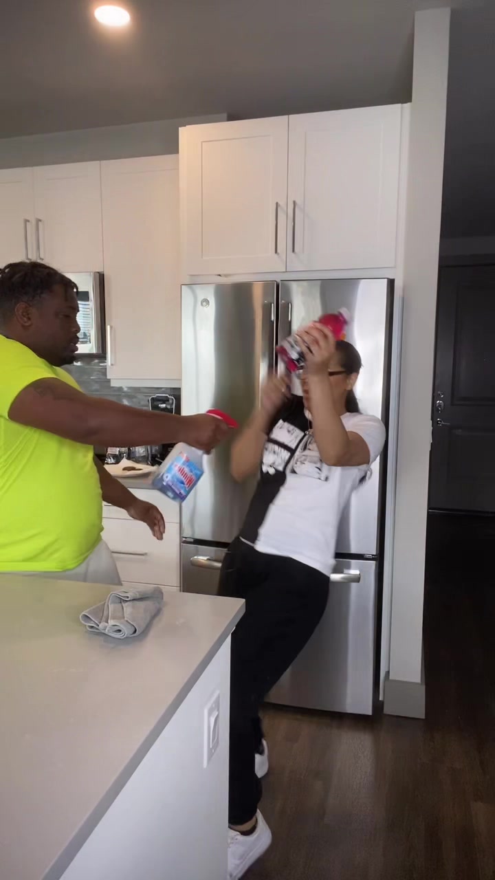 @Lyric_N_Rod