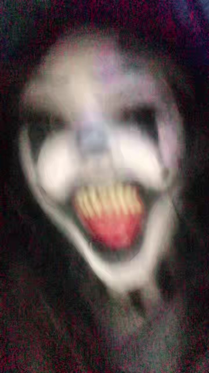 @Giggles the clown