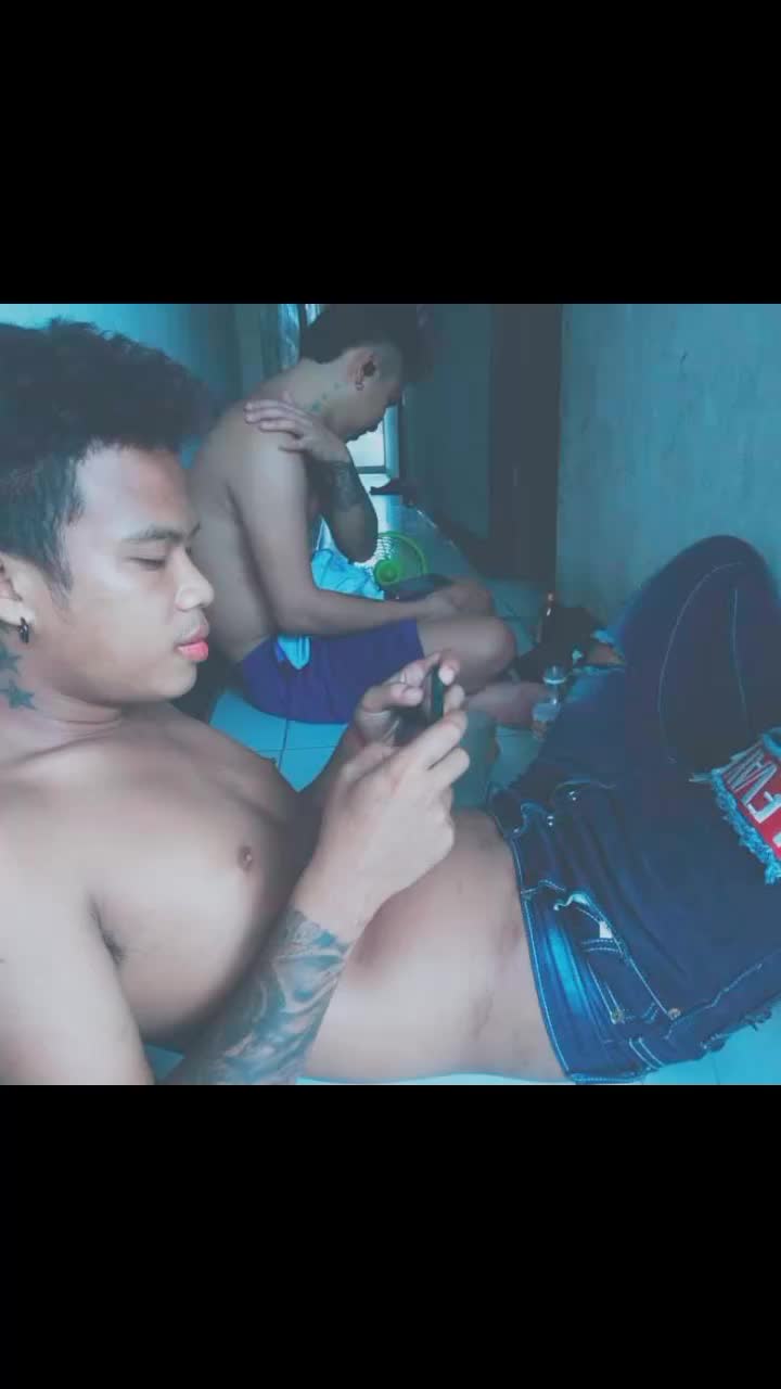@Htet ko ko