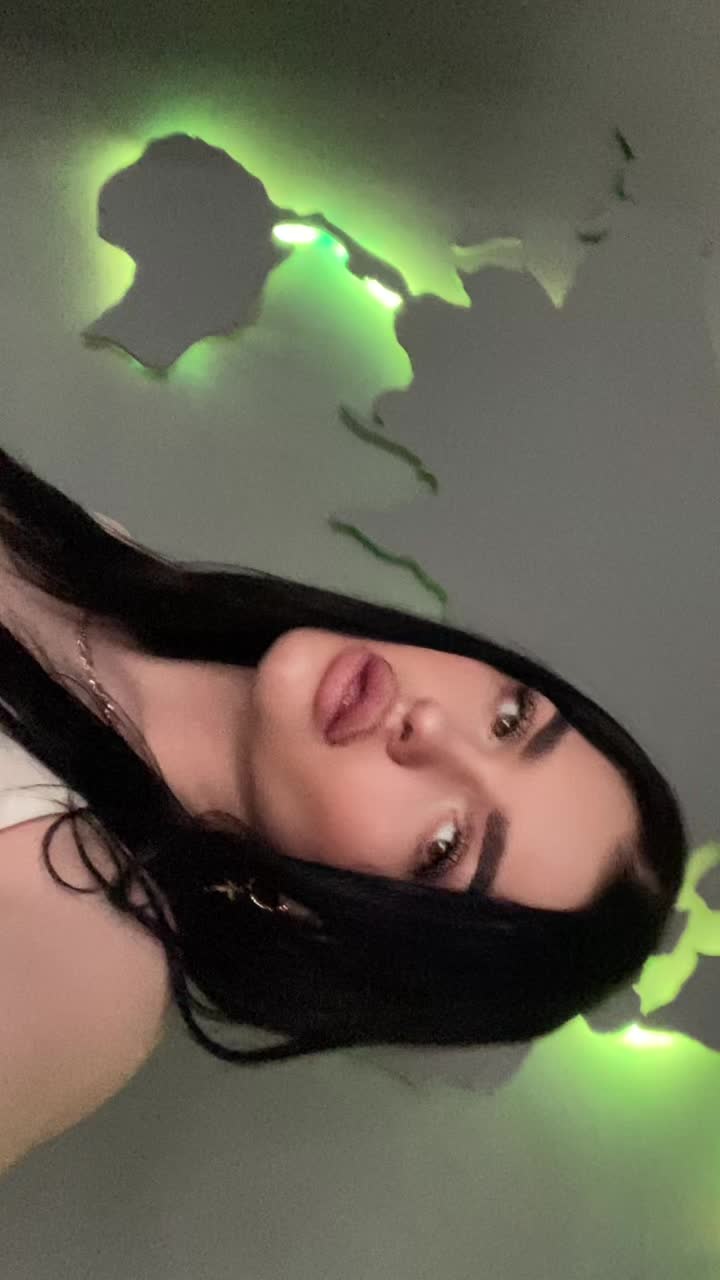 @Алёна