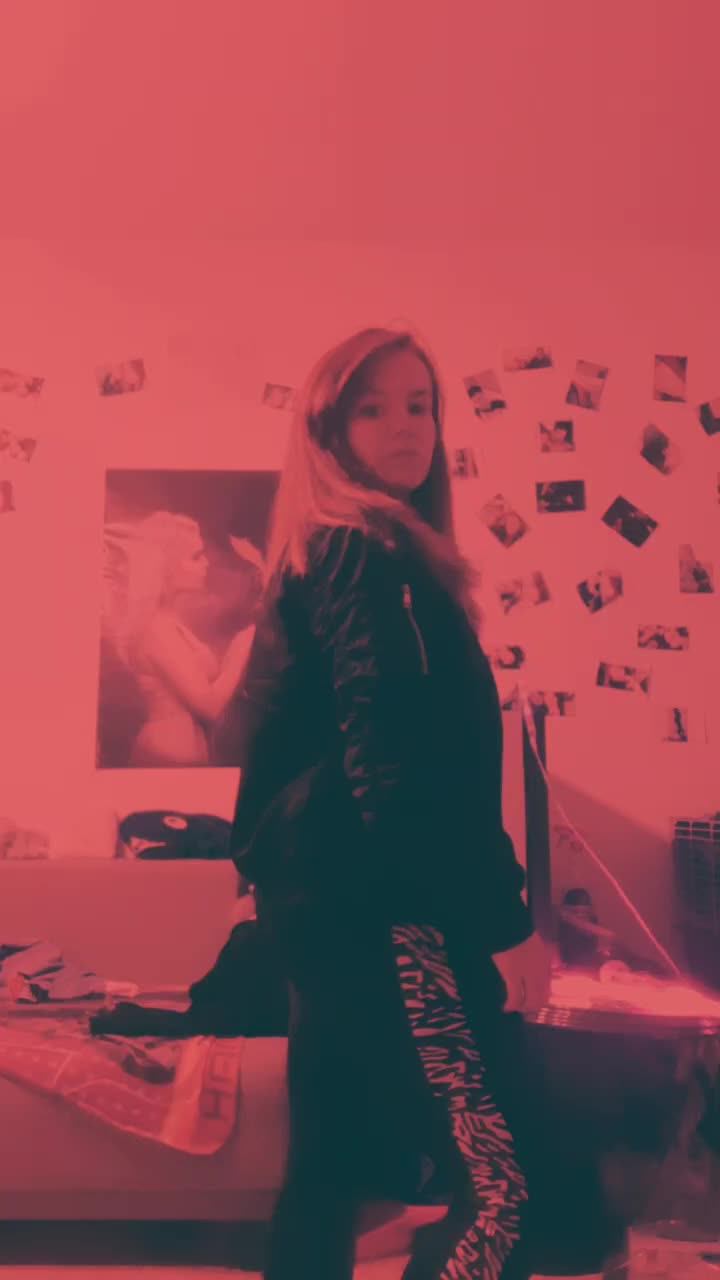 @❤hs.le_ni❤