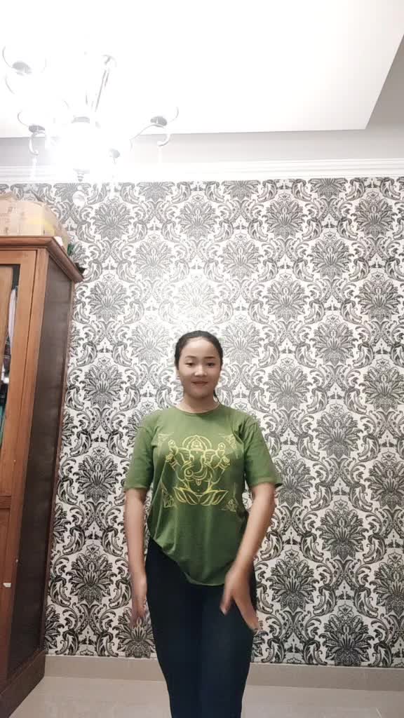 @Gadis Ngapak🌻