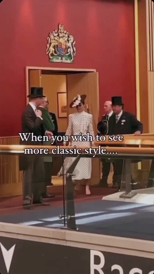 @theroyalfamilyobserver