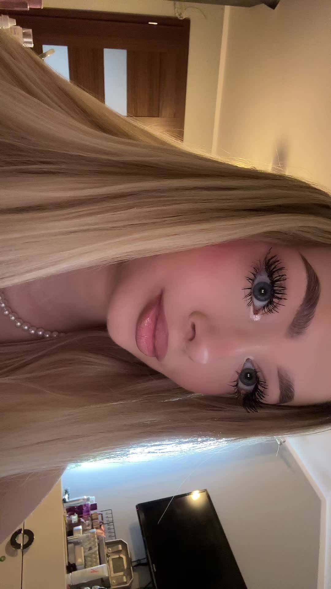 @NieWiemKtoTo