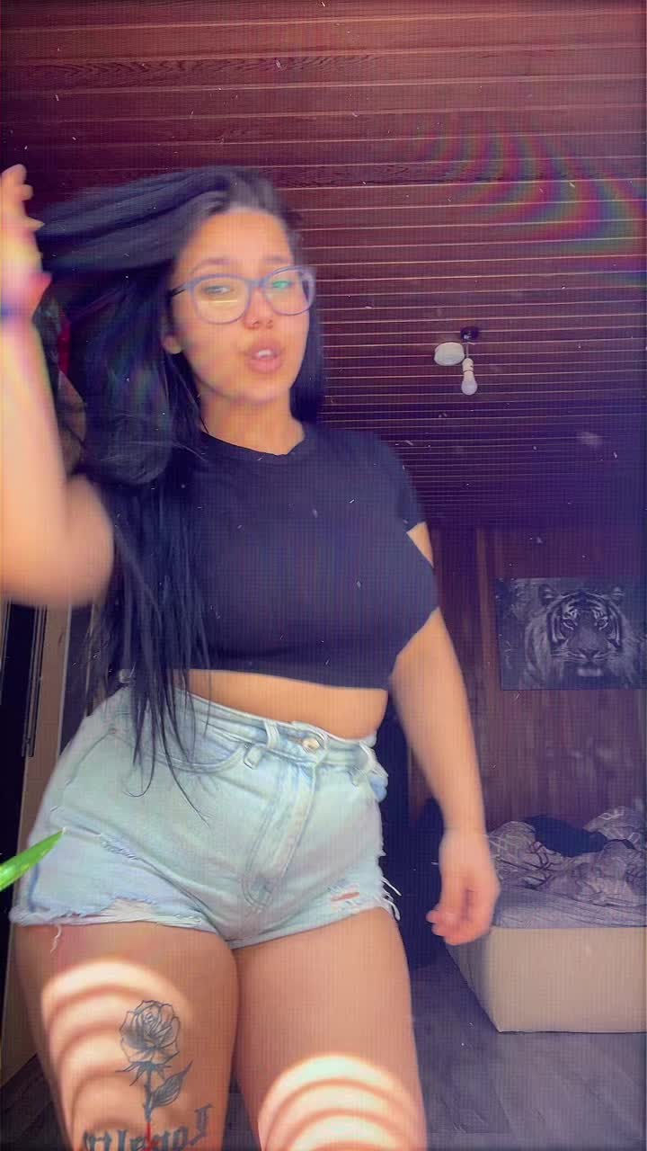 @ROXANAA🧸