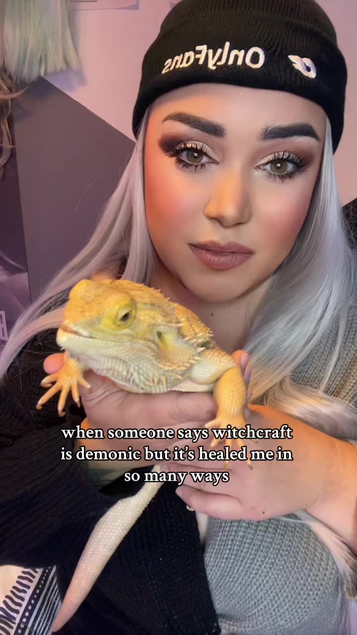 @Raven Badini 💀💋⚰️