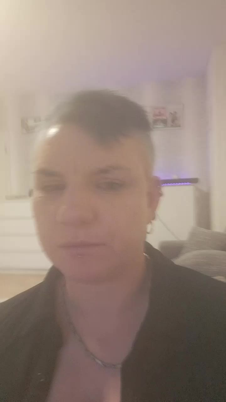 @gl&uuml;ckliche Mama 2023